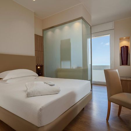 National Hotel Rimini Kültér fotó
