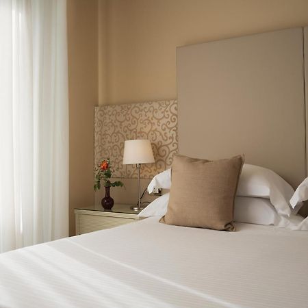 National Hotel Rimini Kültér fotó