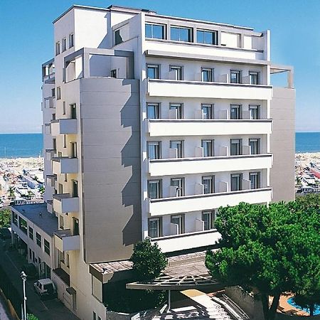 National Hotel Rimini Kültér fotó