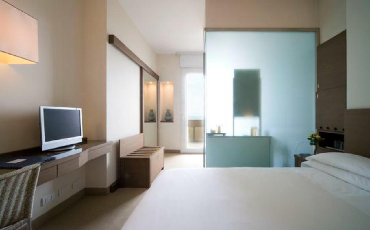National Hotel Rimini Kültér fotó