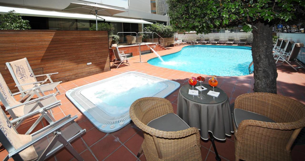 National Hotel Rimini Kültér fotó